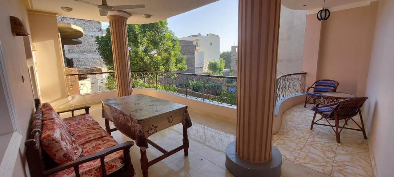 Enjoy Luxor Apartamento Exterior foto