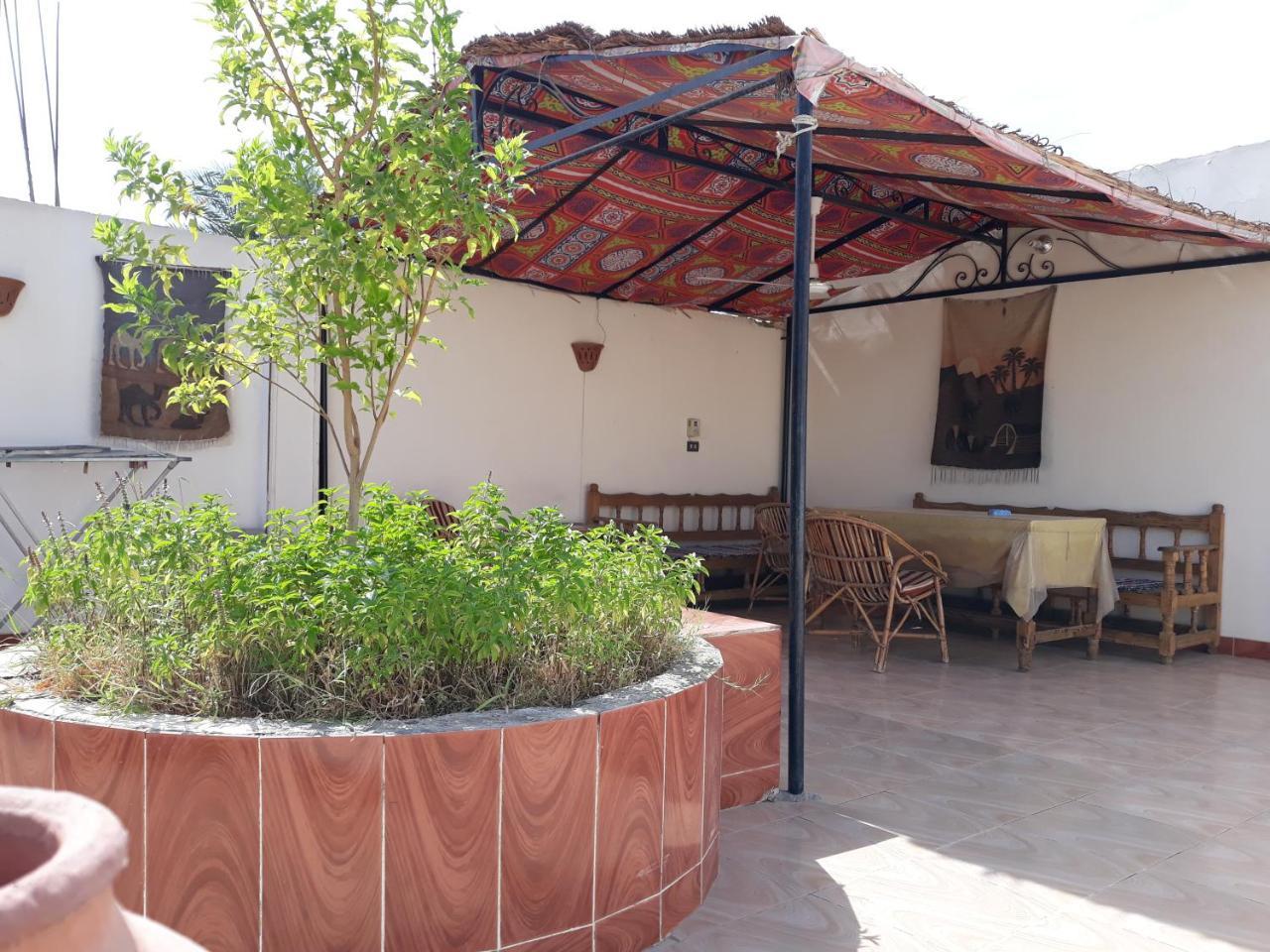 Enjoy Luxor Apartamento Exterior foto